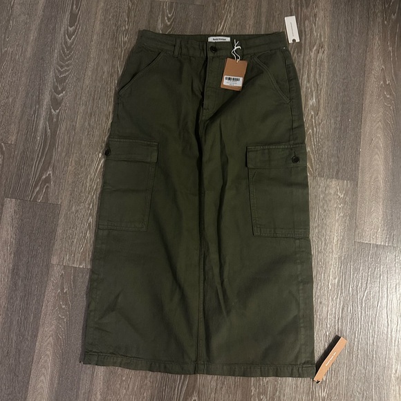 NWT Reformation Maggi Cargo Midi Skirt - Picture 5 of 6